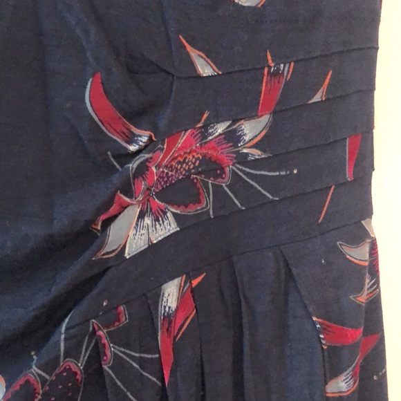 Top - Picture 3 of 3